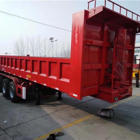 8.5米平板自卸车集装箱板为敞开式结构合乎标准自卸半挂车长度