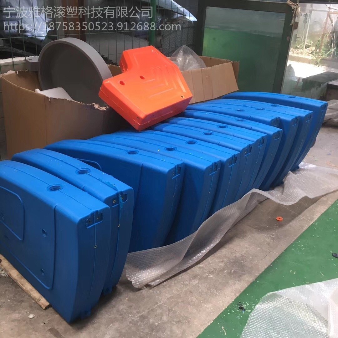 雅格 加工滚塑药箱 植保机药箱滚塑定制 一次成型滚塑水箱