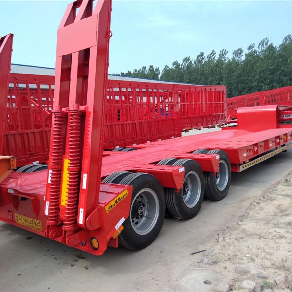 管材运输钢材运输半挂车的优化设计，13米穿心梁框架式抽拉低平板