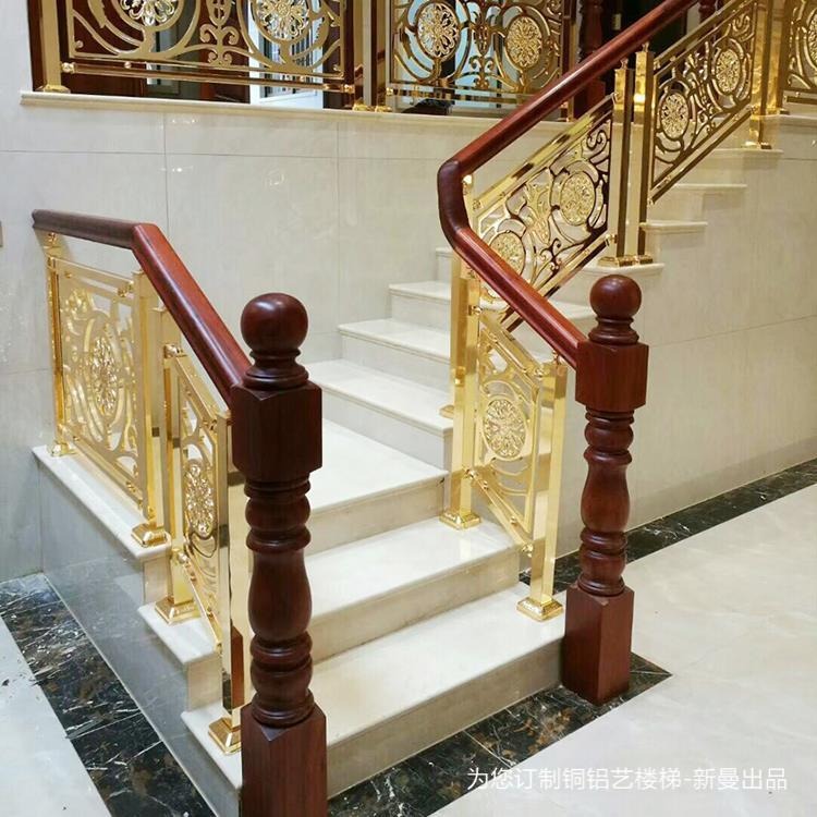 普兰彩色铜雕楼梯扶手护栏，铜花楼梯栏杆加工厂图片