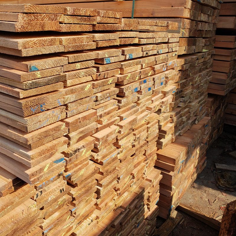 邦皓木材加工厂直销日本柳杉木方   实木杉木条厂房改造实木屋面板