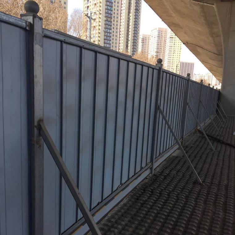 市政围挡 900型彩钢板围墙 彩钢板市政围栏厂家直供