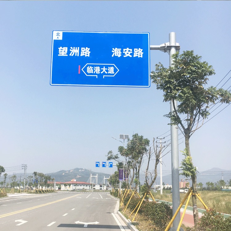 路灯灯杆  交通安全标志杆  鑫熙 公路交通标志杆   交通标杆