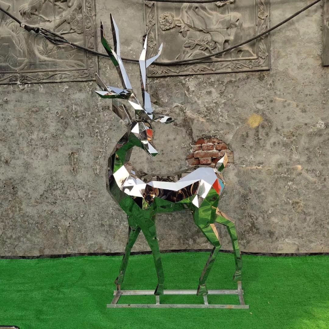 不锈钢镜面几何鹿雕塑 不锈钢抽象鹿切面鹿雕塑