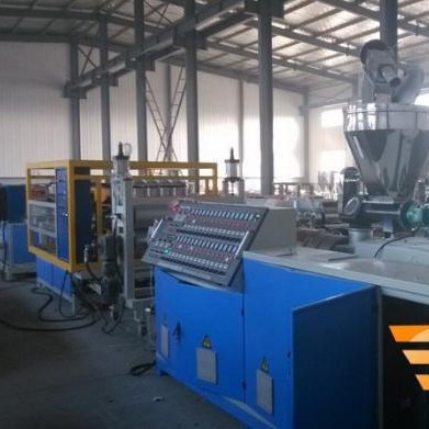 PVC琉璃瓦机械PVC树脂瓦机器塑钢瓦生产线生产厂家服务至上图片