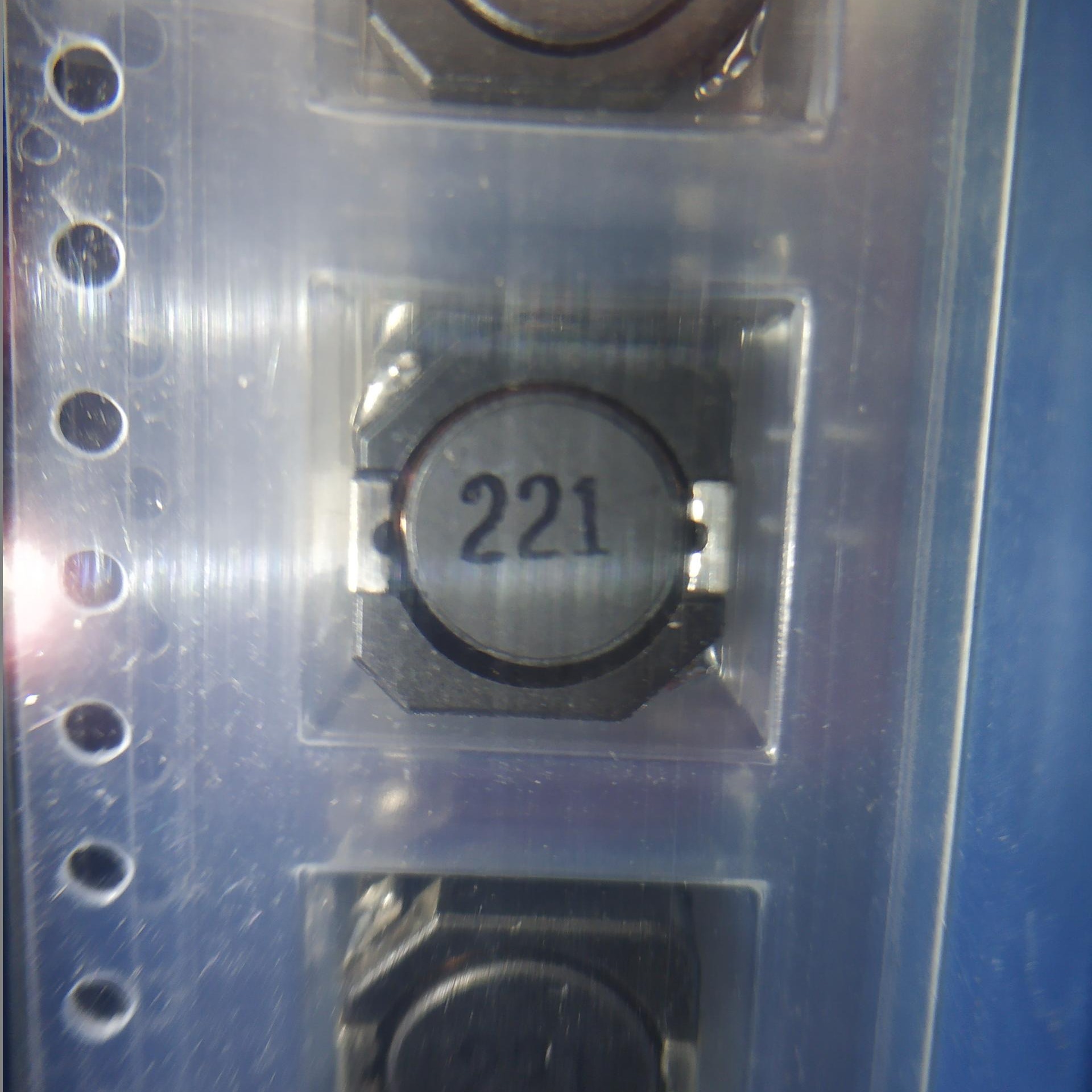 220UH-0.92A 1010屏蔽    触摸芯片 单片机 电源管理芯片 放算IC专业代理商芯片配单 经销与代理