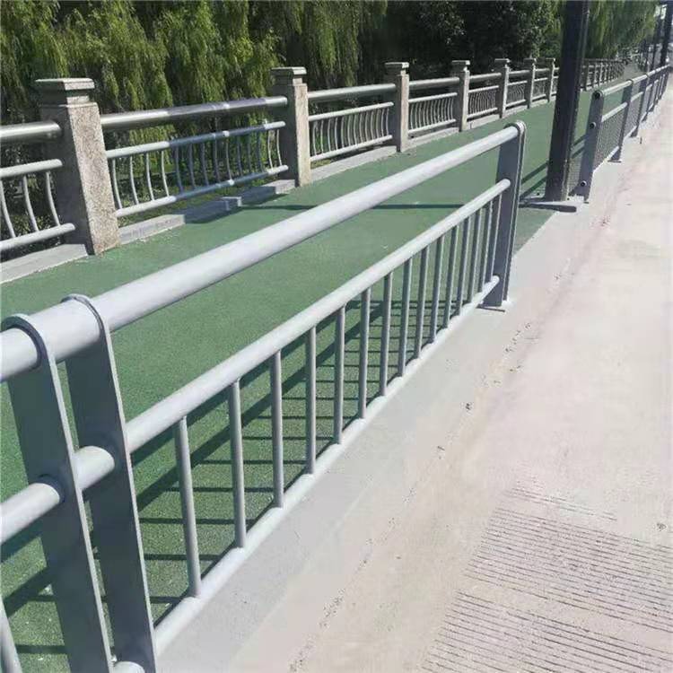 西安桥梁灯光护栏价格 河道护栏 市政桥梁护栏 厂家定制不锈钢护栏