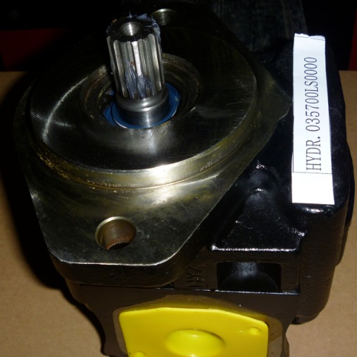 意大利CASAPPA铸铁齿轮泵 同步马达 PUMP KP30.31D0-A8K9-LMD/MB-N-HSC-VNR01