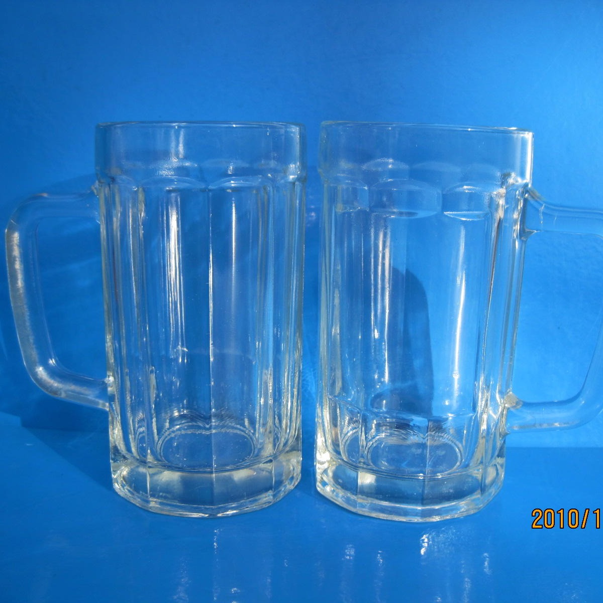 玻璃啤酒杯，隆安玻璃杯，玻璃饮料杯，玻璃水杯，玻璃广告杯，礼品杯玻璃制品生产厂家批发定制各种玻璃瓶玻璃包装蜡台杯，