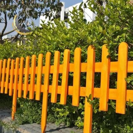 昌盛长期供应防腐木围栏 碳化木围栏 户外庭院木围栏