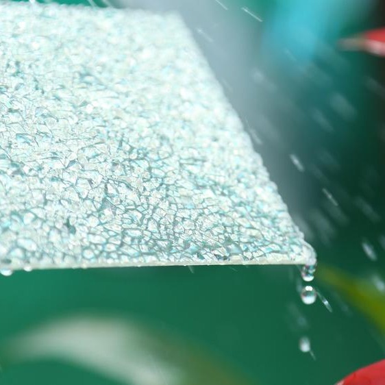 佛山厂家供应 耐力板 3mm草绿透明大颗粒板玻璃 隔窗雨棚遮阳棚耐力板 颗粒板 历创