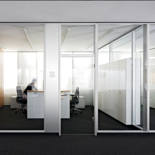 柯莱卡隔墙专业从事办公高隔间 十几种款式适用于办公空间，五年质保，做隔断选柯莱卡图片