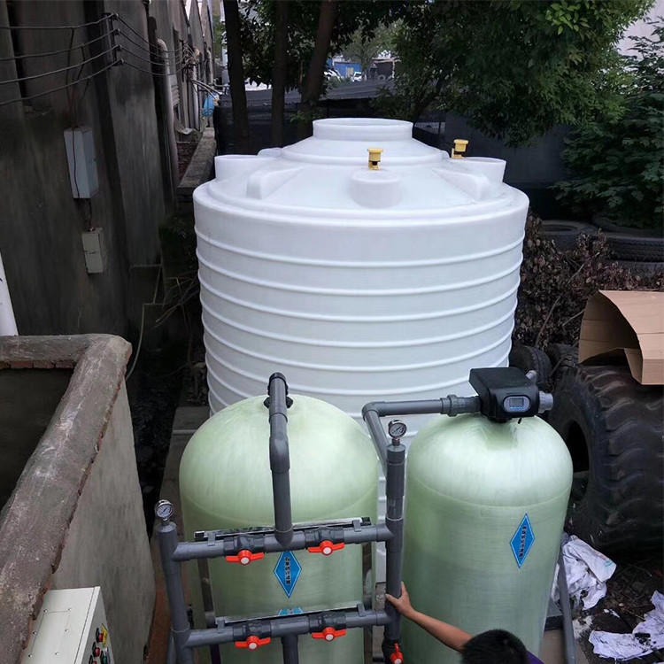 诺顺10吨PE胶桶 车用尿素溶液生产用纯水箱塑料储罐
