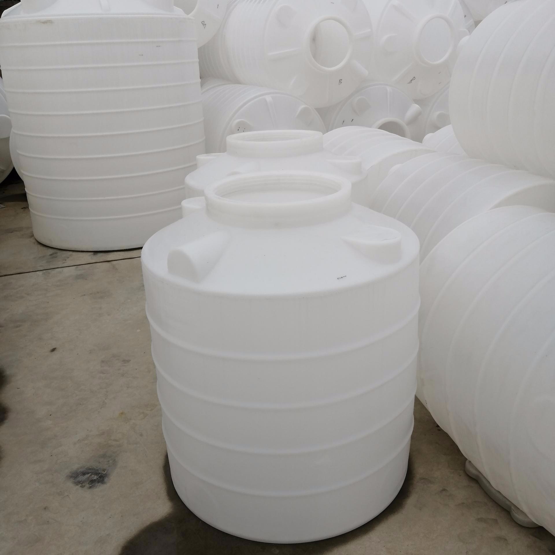 2吨容量抗腐蚀聚乙烯塑料水桶耐酸碱塑料水桶图片