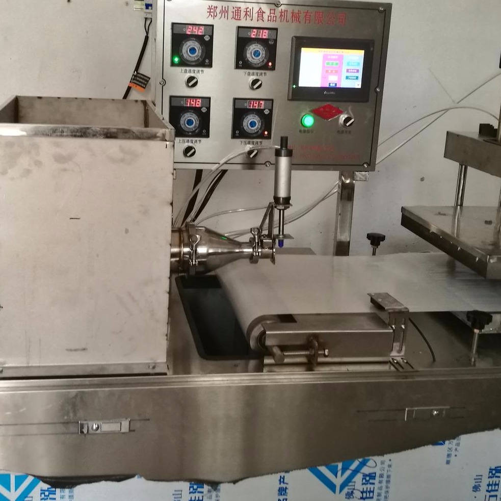 烙馍机厂家 北京全自动单饼机厂家 450型圆形烤鸭饼机 水烙馍机设备