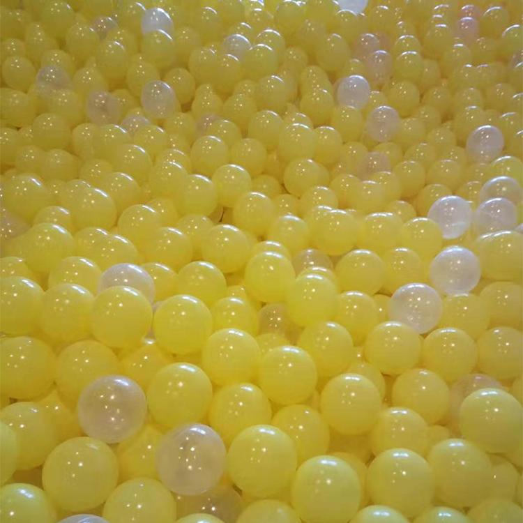 冬季可以玩的海洋球 环保加厚白黄色球 买海洋球的网站 佳信塑料