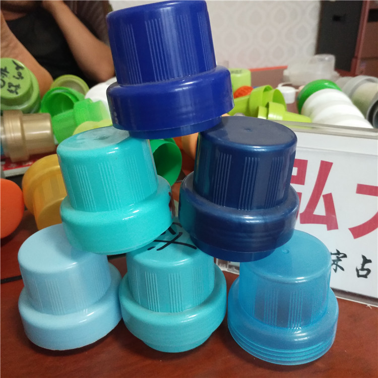 弘大塑业 喇叭盖  生产塑料瓶盖  支持定制图片