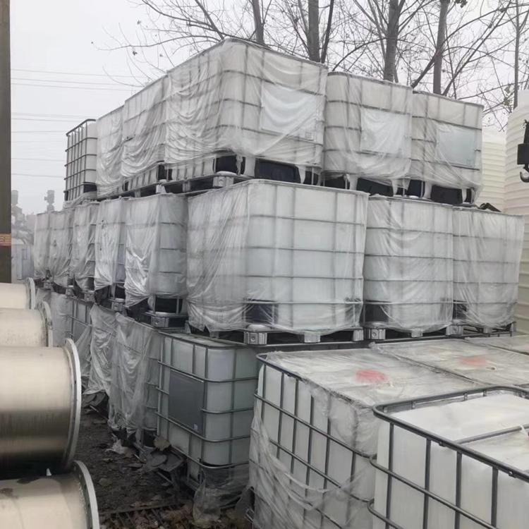 买几台二手1000升方形塑料桶， 二手镀锌框架1吨集装桶发展良机