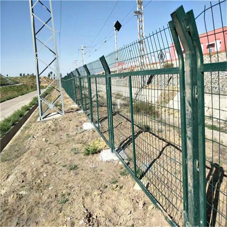 公路隔离网 德兰高速公路护栏网 防抛网