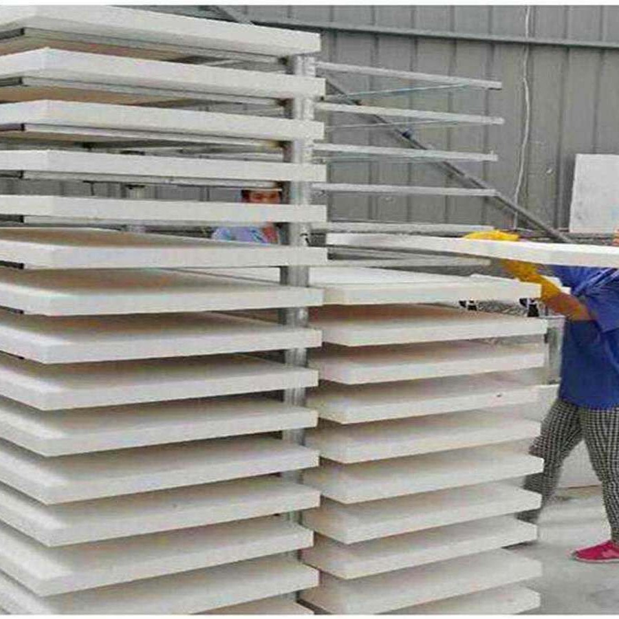EPS热固型聚苯硅质板   水泥基渗透硅质板    明和达   无机复合保温板    系统性能优越