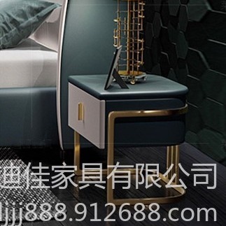 广州市家具生产真皮床  轻奢床 仿真皮床　床图片