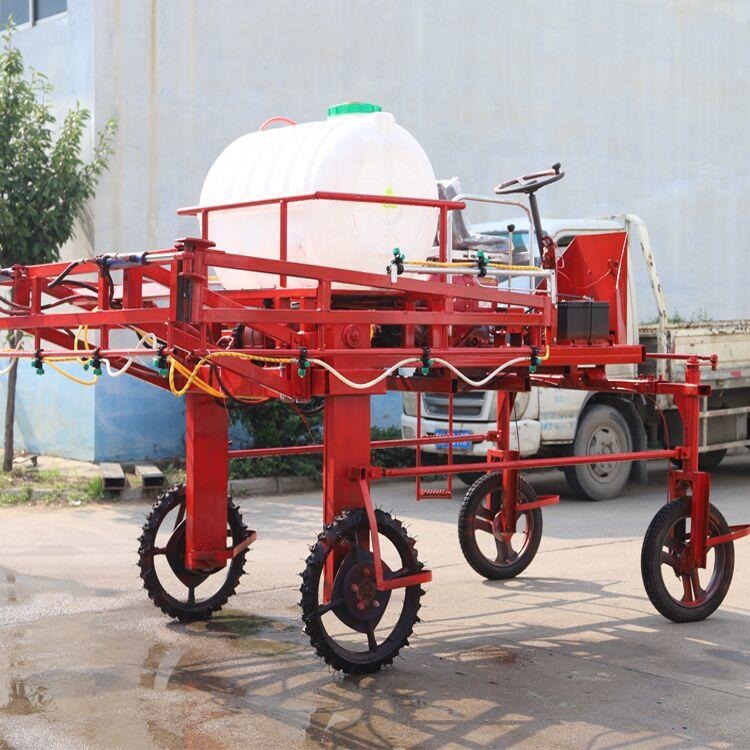 高杆农作物12马力喷雾器  可乘坐式柴油12马力打药机  自走式玉米小麦三轮喷药机