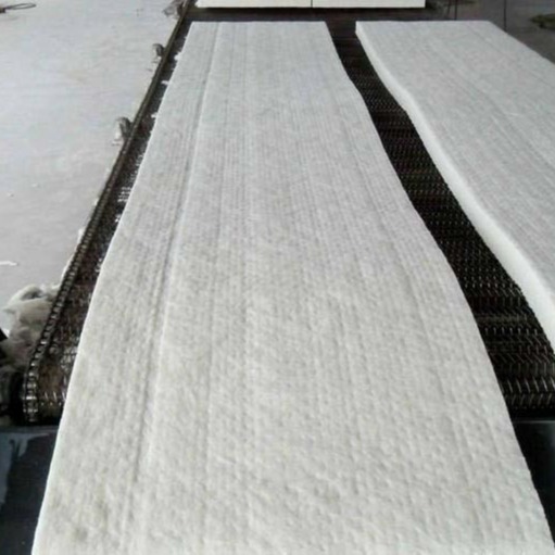 硅酸铝纤维板价格信息    硅酸铝耐火陶瓷纤维毡规格   硅酸铝纤维毡安装信息   硅酸铝管壳厂家图片