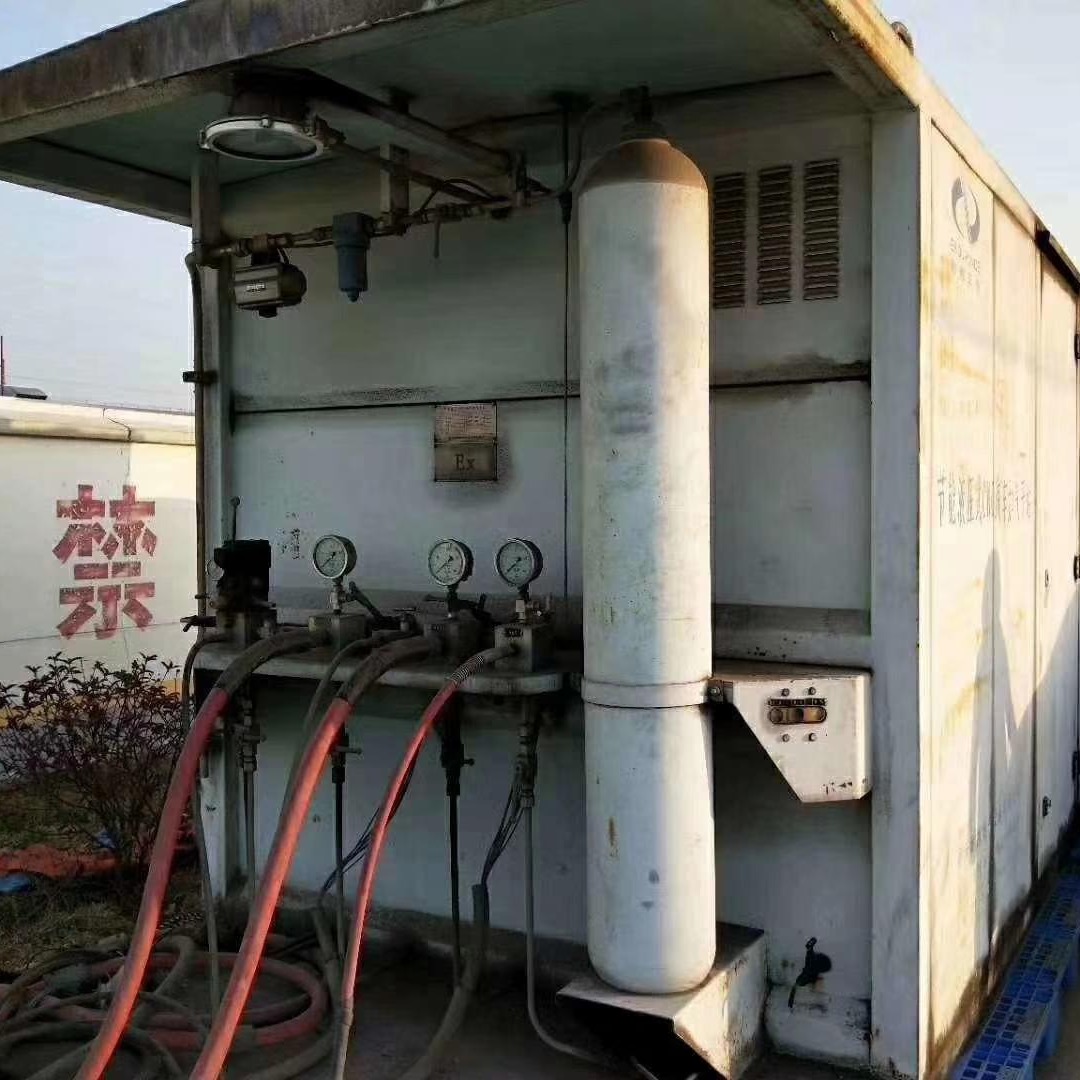 CNG汽车加气站，出租车天然气加气站设备供应商 二手LNG加气机设备  蚌埠联合CNG压缩机 图片
