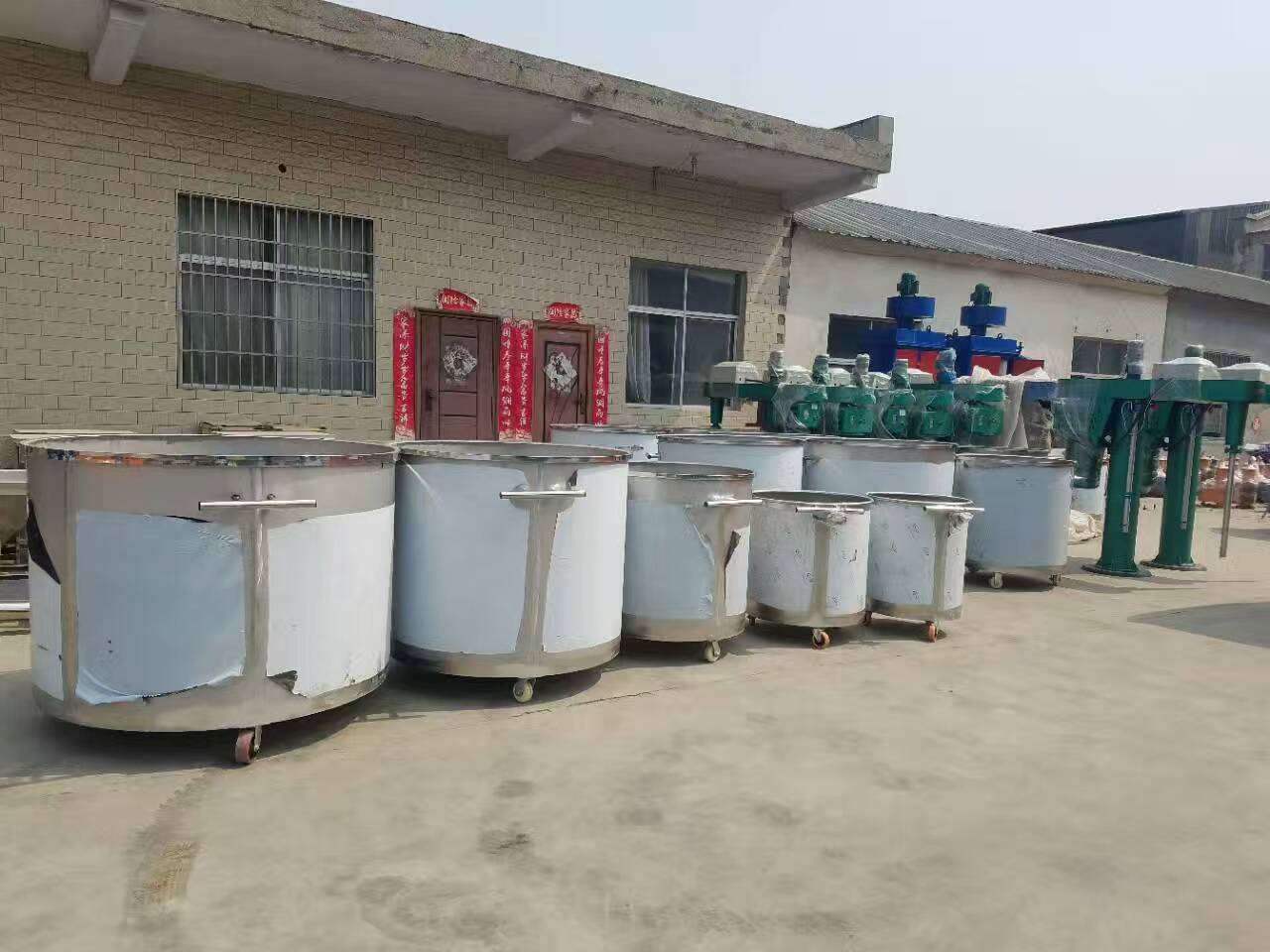 陕西裕千二手设备7.5千瓦变频高速分散机厂家 液压升降 江阴精细二手卧式砂磨机厂家