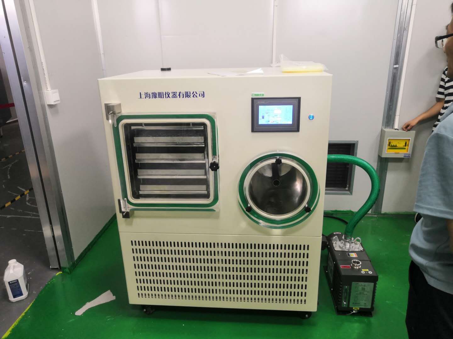 产品库 仪器设备库 实验室常用设备 冻干机 中型冷冻干燥机lgj
