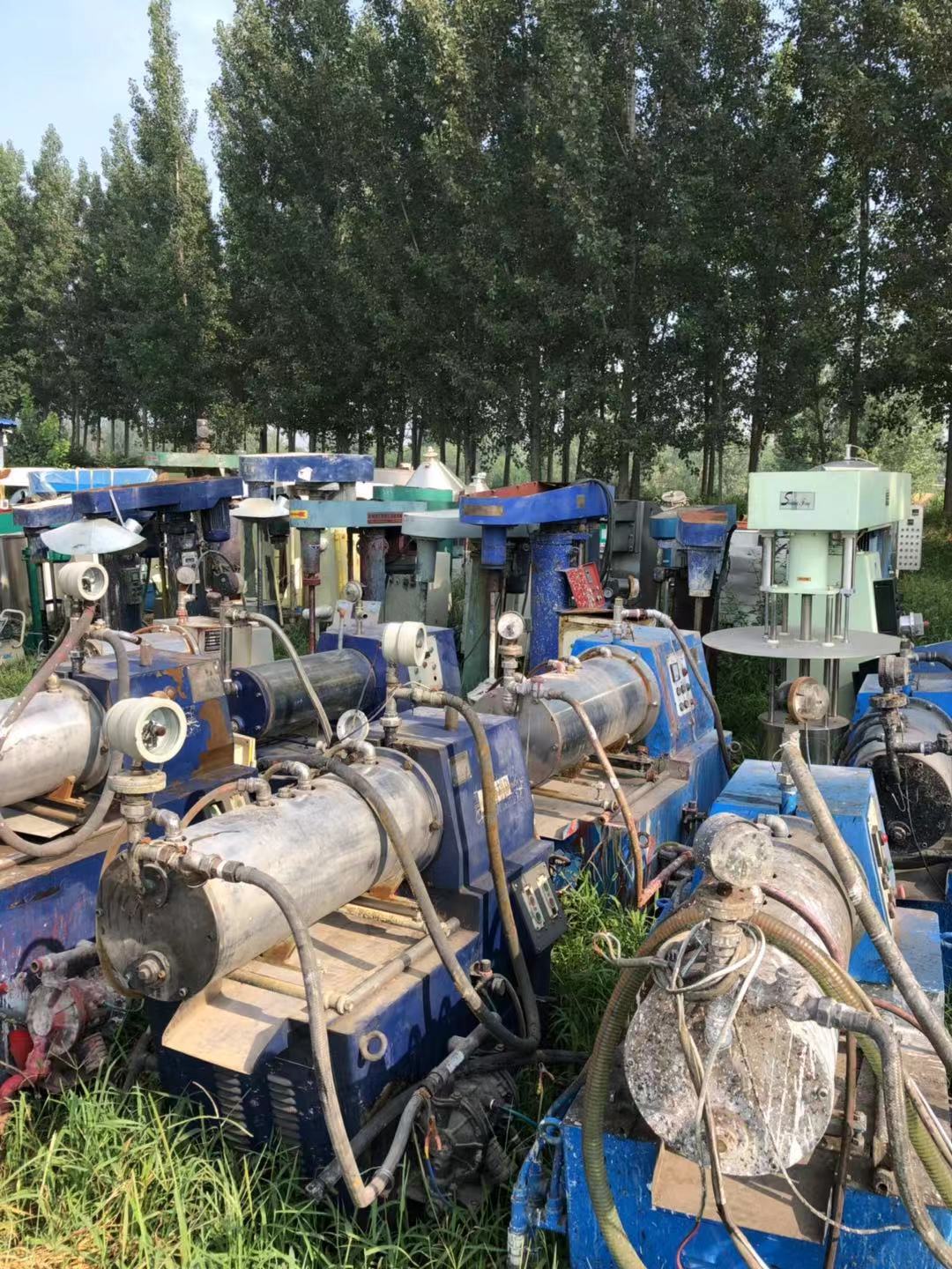 西藏裕千二手设备22千瓦变频高速分散机处理 液压升降 30升卧式砂磨机处理